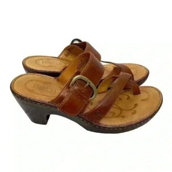 Born Rutina Size 7 Leather Toe Loop Comfort Sandals Slip On Strappy Heels Buckle - Picture 1 of 11